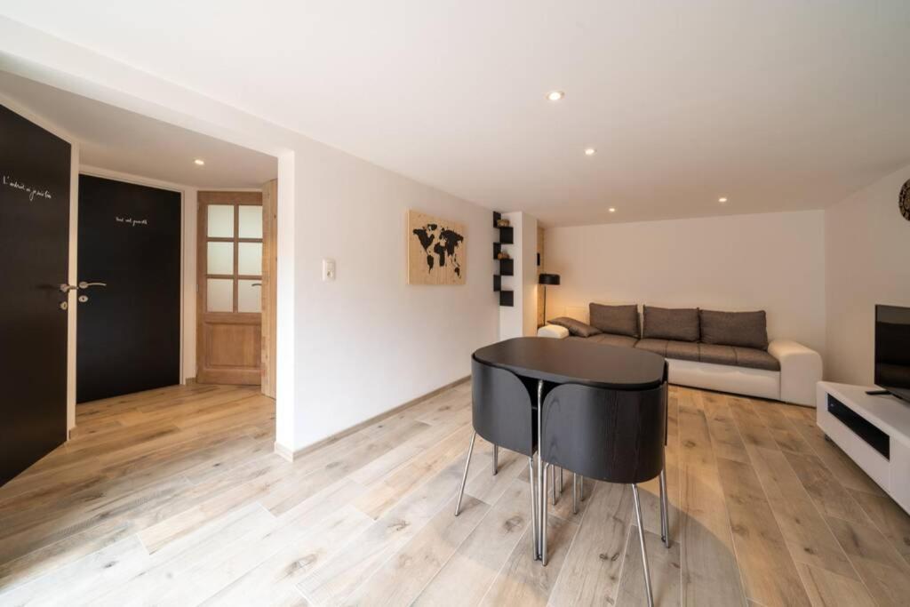 ô17 Apartamento Namur Exterior foto
