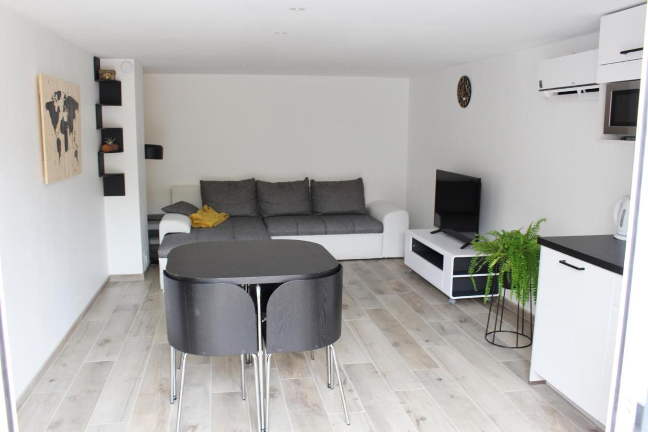 ô17 Apartamento Namur Exterior foto